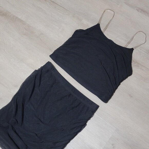 Dresses & Skirts - Two Peice Crop and Mini Skirt Club set Size Large